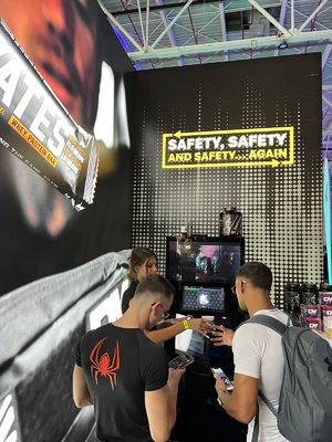 プロテインインスタントティーコーヒーマシン 27インチ広告画面